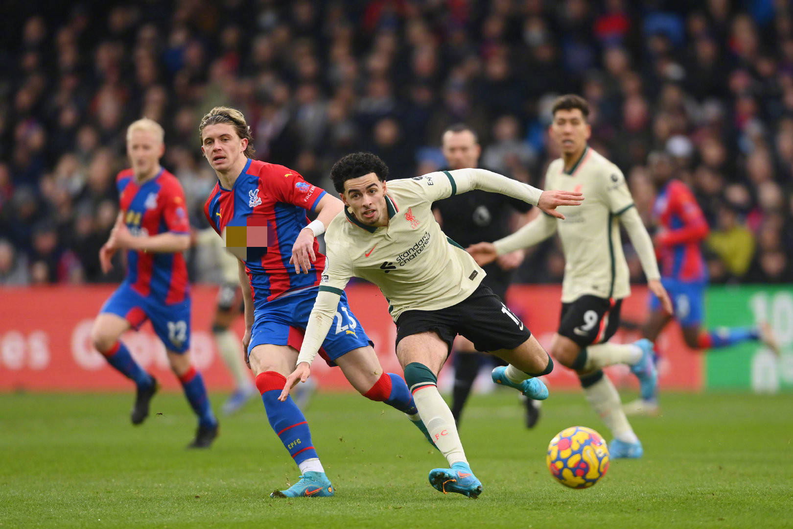 还为队友创 还为队友创